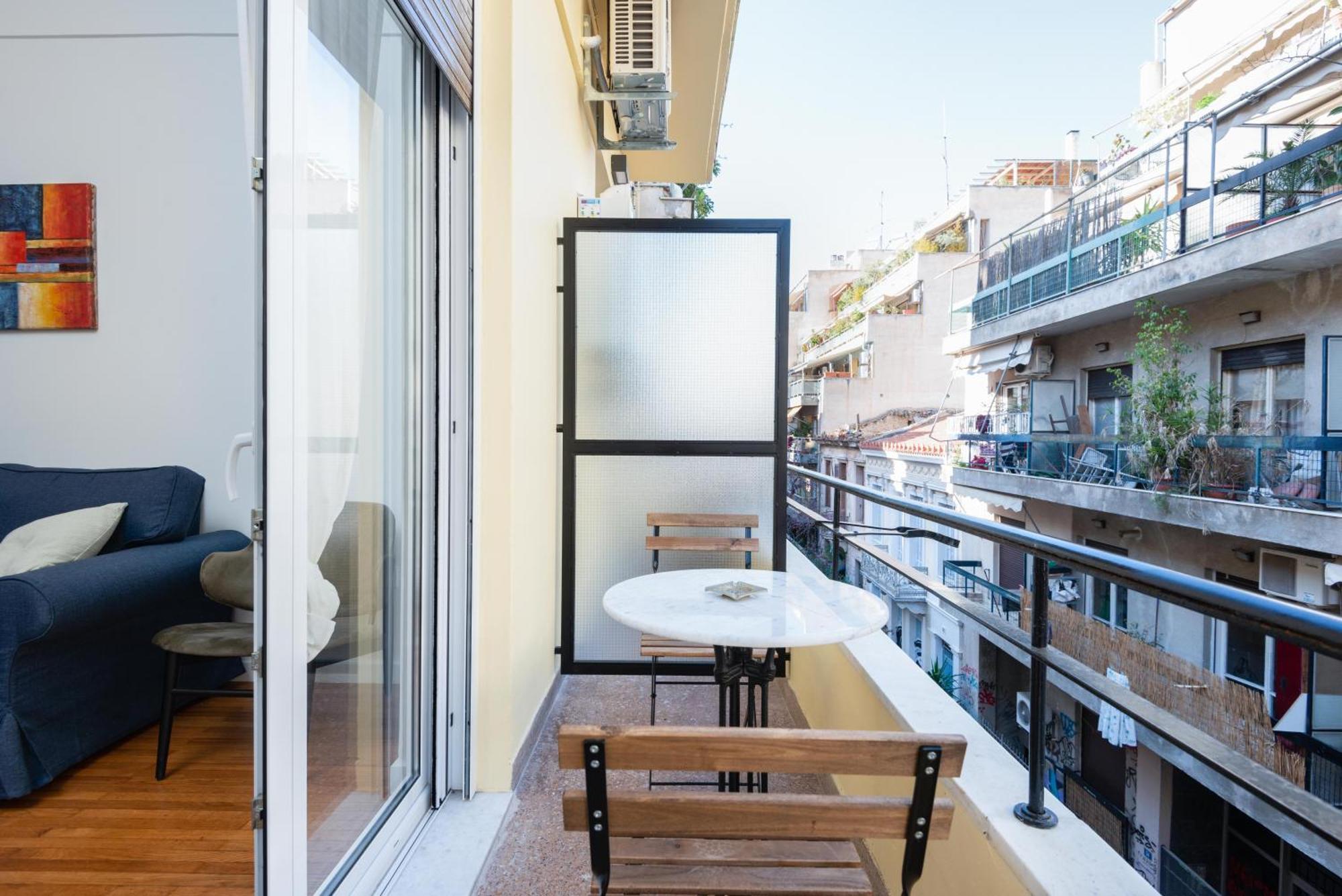 Zen Love, Exarchia Афины Экстерьер фото
